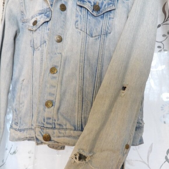 Distressed Denim Jacket - Picture 5 of 7